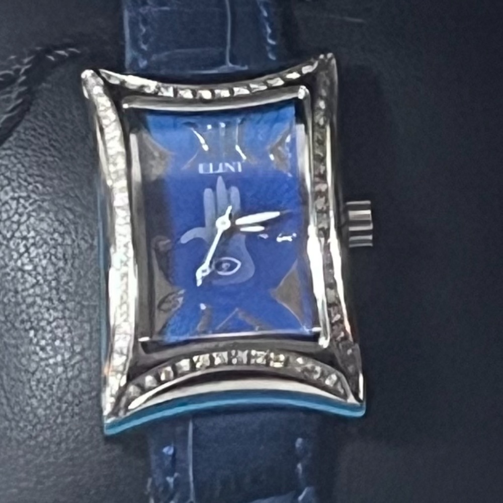 Elini Nazar Blue Lucky Hand Hamsa Steel
Diamond Quartz Watch on
Leather Strap💙 - Picture 3 of 16